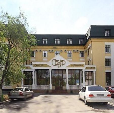 Гостиница Север Тоо Север Pavlodar Exterior photo
